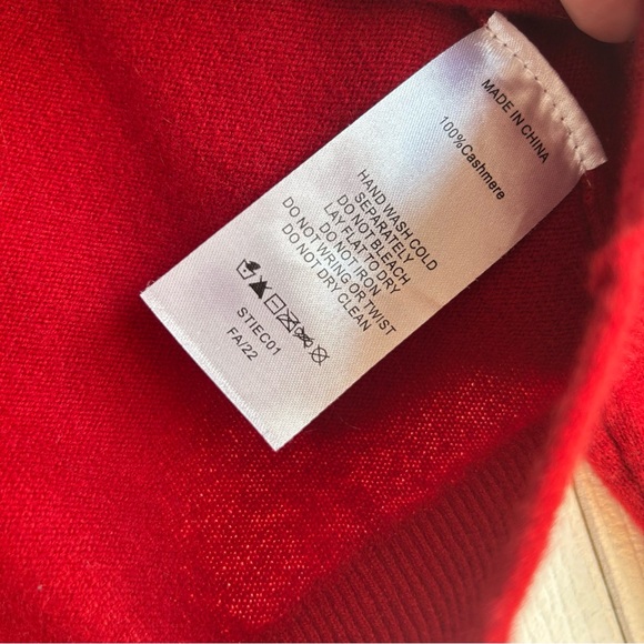 Quince Cashmere Crewneck Sweater Red - Picture 3 of 3